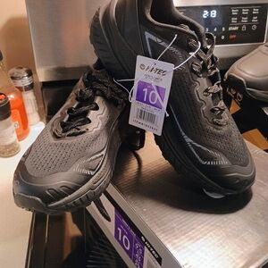 Hi-Tec Men's Black Athletic Shoes